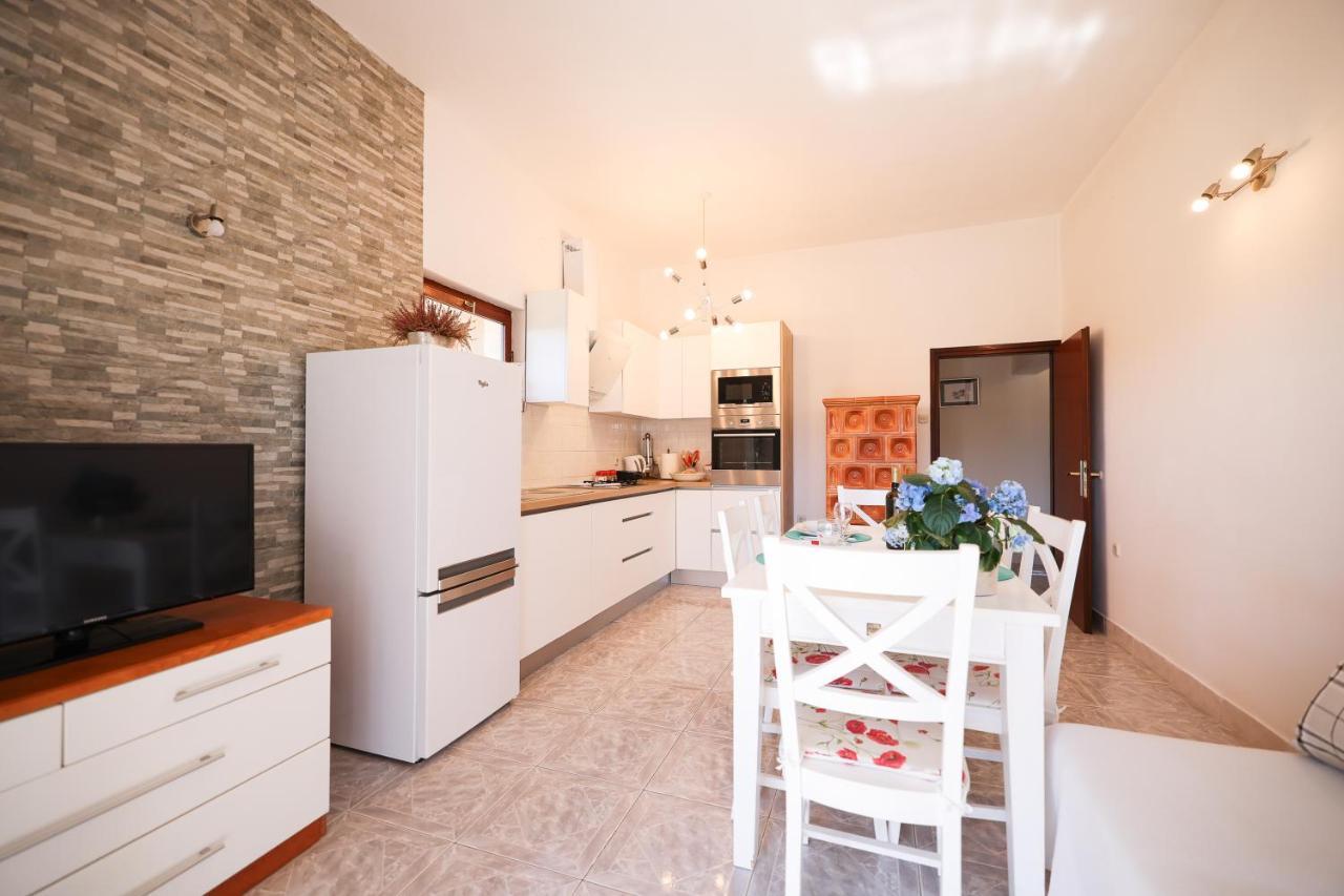 Apartments Marta Verunic Экстерьер фото